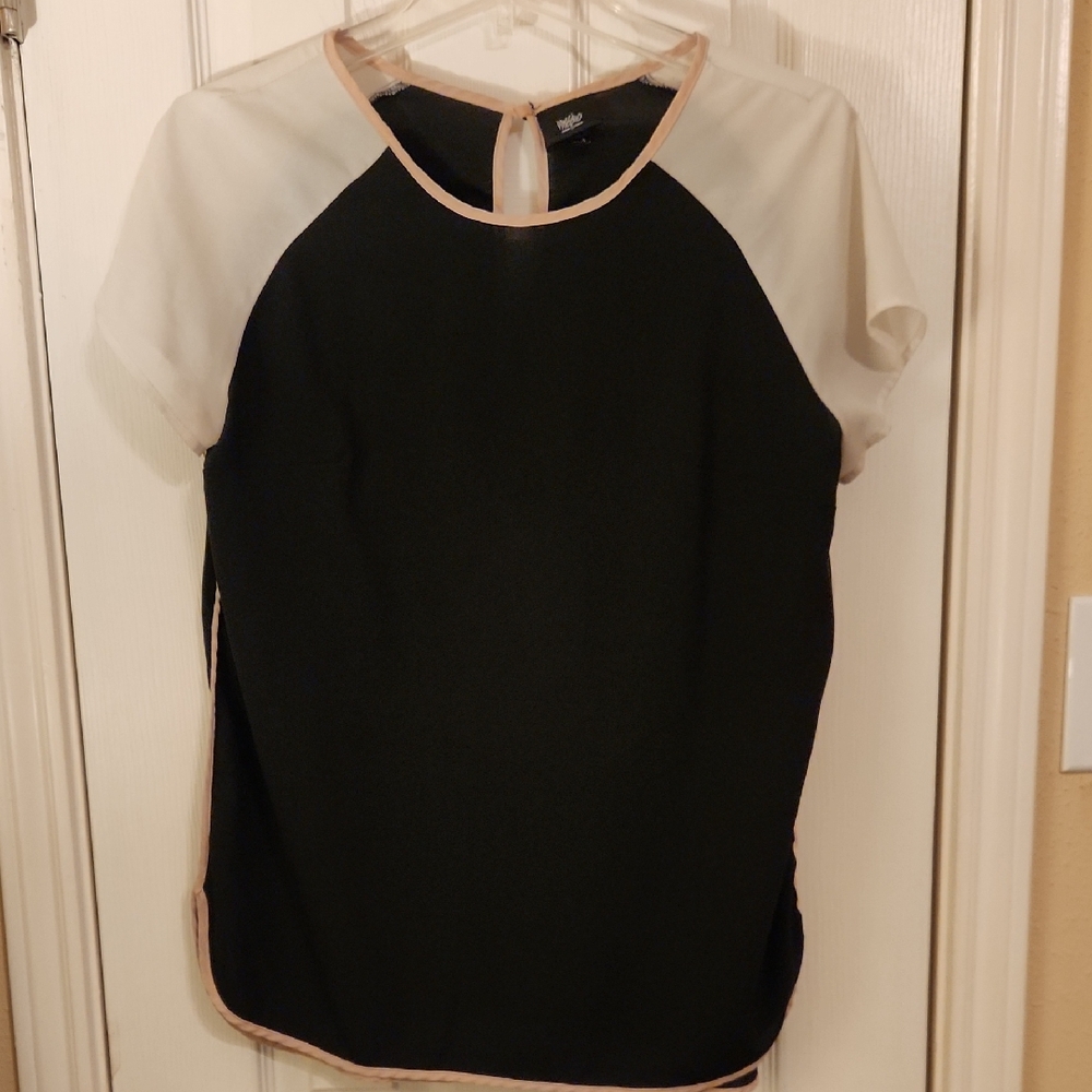 Massimo Black Short Sleeve Blouse